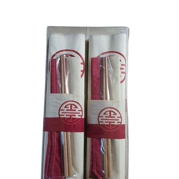 Pier One Asian Napkin Dinning Place Mat Chopsticks Set of 4 - Picture 6 of 12